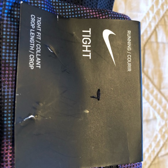 New Nike Running Dri-Fit Crop Sz. XS - Picture 3 of 4